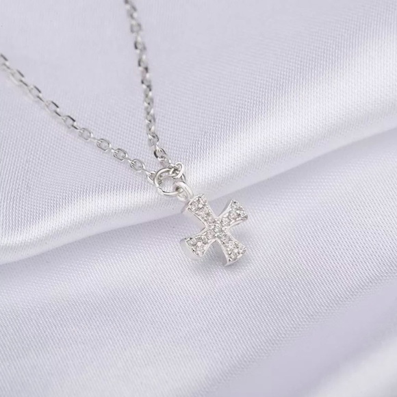 14K Gold Cross • White Gold Cross Crystal • Cross • Dainty Necklace • Si… - Picture 7 of 8